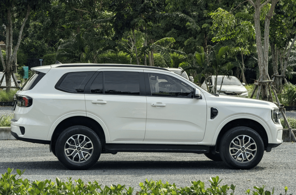 Ford Everest White 2023 или аналог на Пхукете, Таиланд