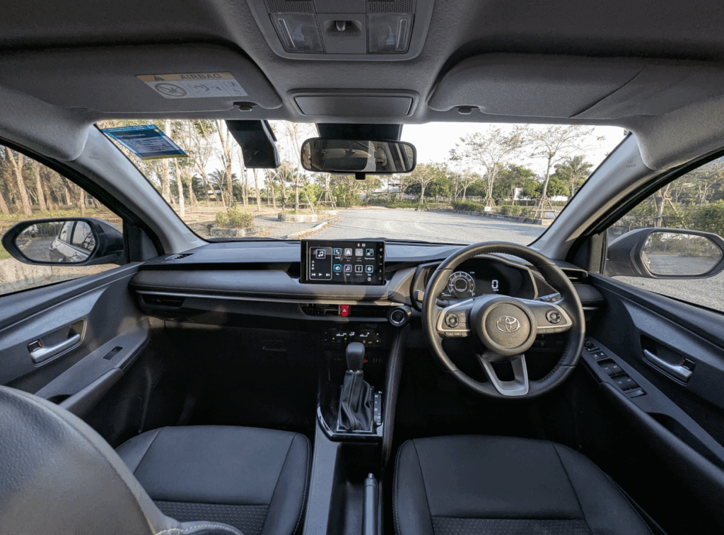 Toyota Yaris Ativ Silver 2024 или аналог на Пхукете, Таиланд