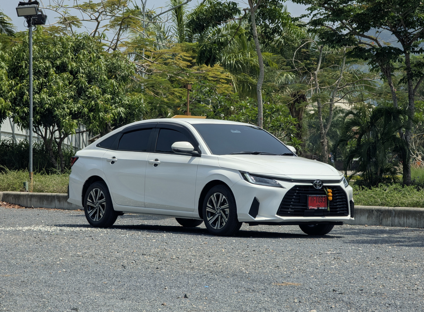 Toyota Yaris Ativ White 2024 или аналог на Пхукете, Таиланд