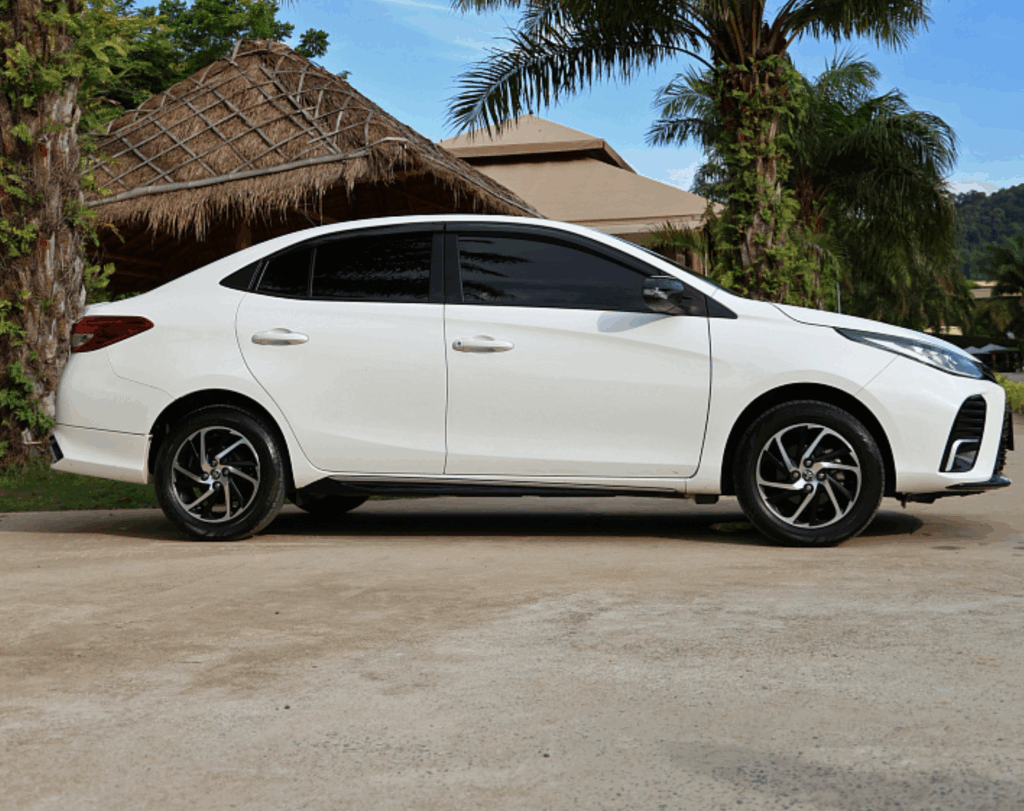 Toyota Yaris Ativ White 2022 или аналог на Пхукете, Таиланд