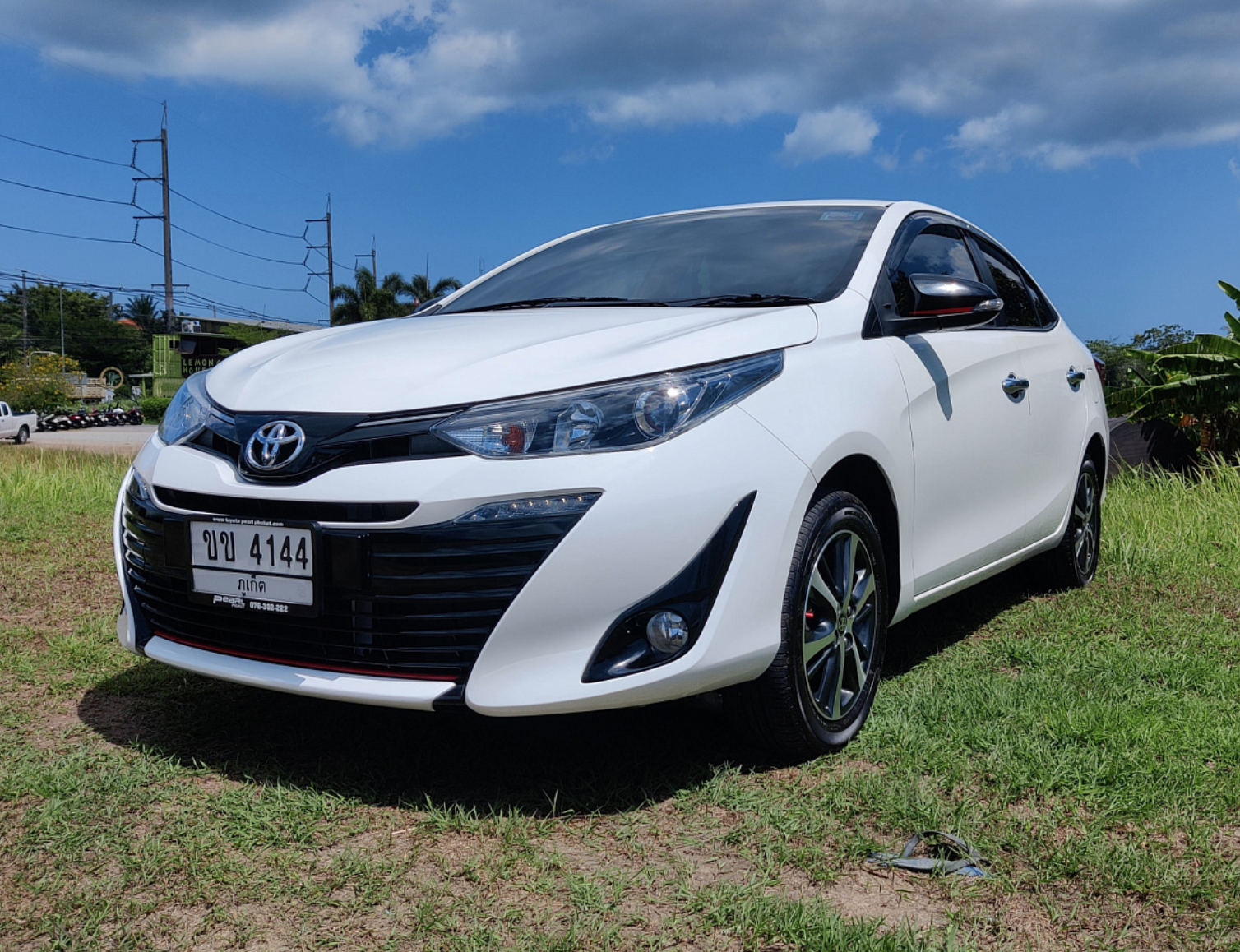 Toyota Yaris Ativ White 2018-2019 или аналог на Пхукете, Таиланд