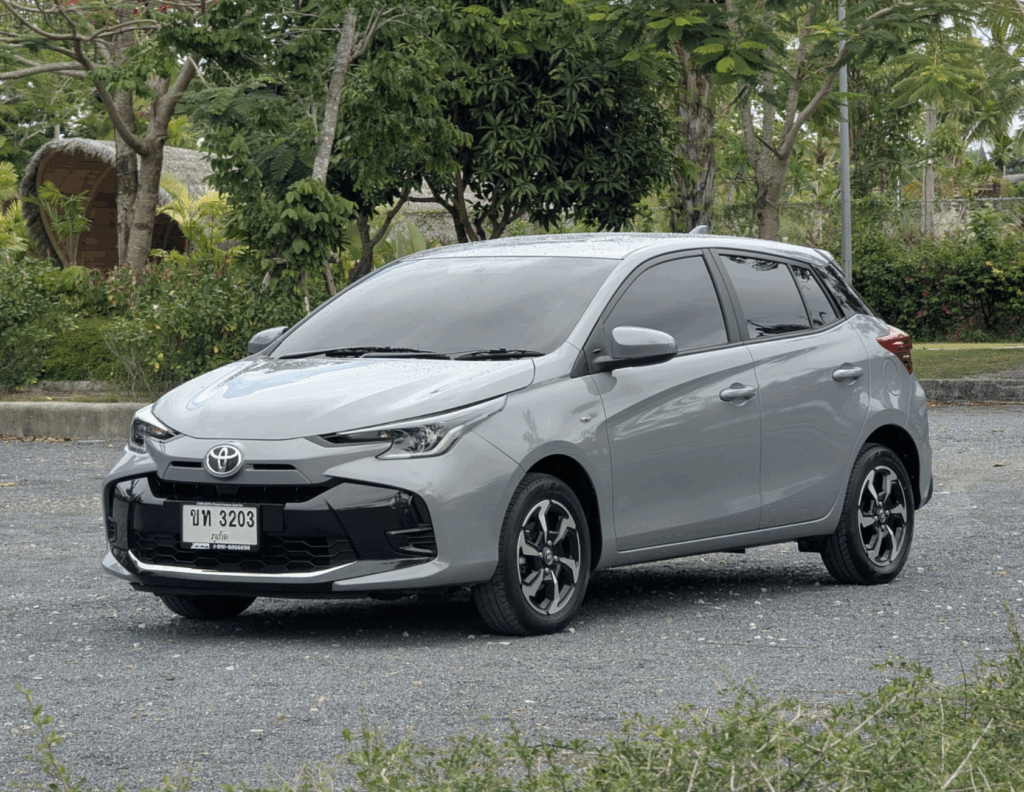 Toyota Yaris Grey 2023 или аналог на Пхукете, Таиланд