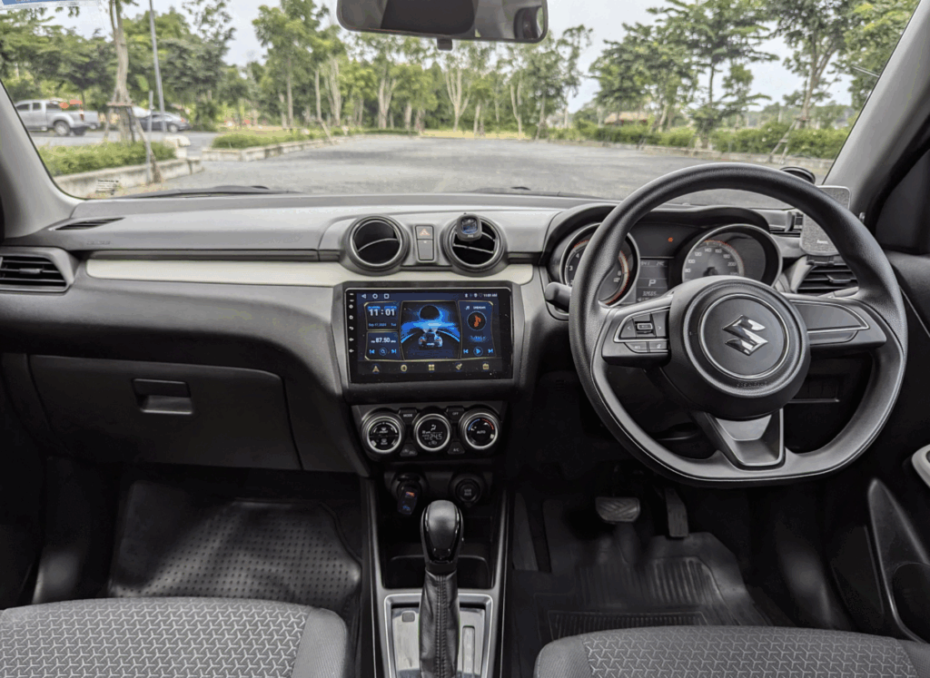 Suzuki Swift Red 2022 или аналог на Пхукете, Таиланд