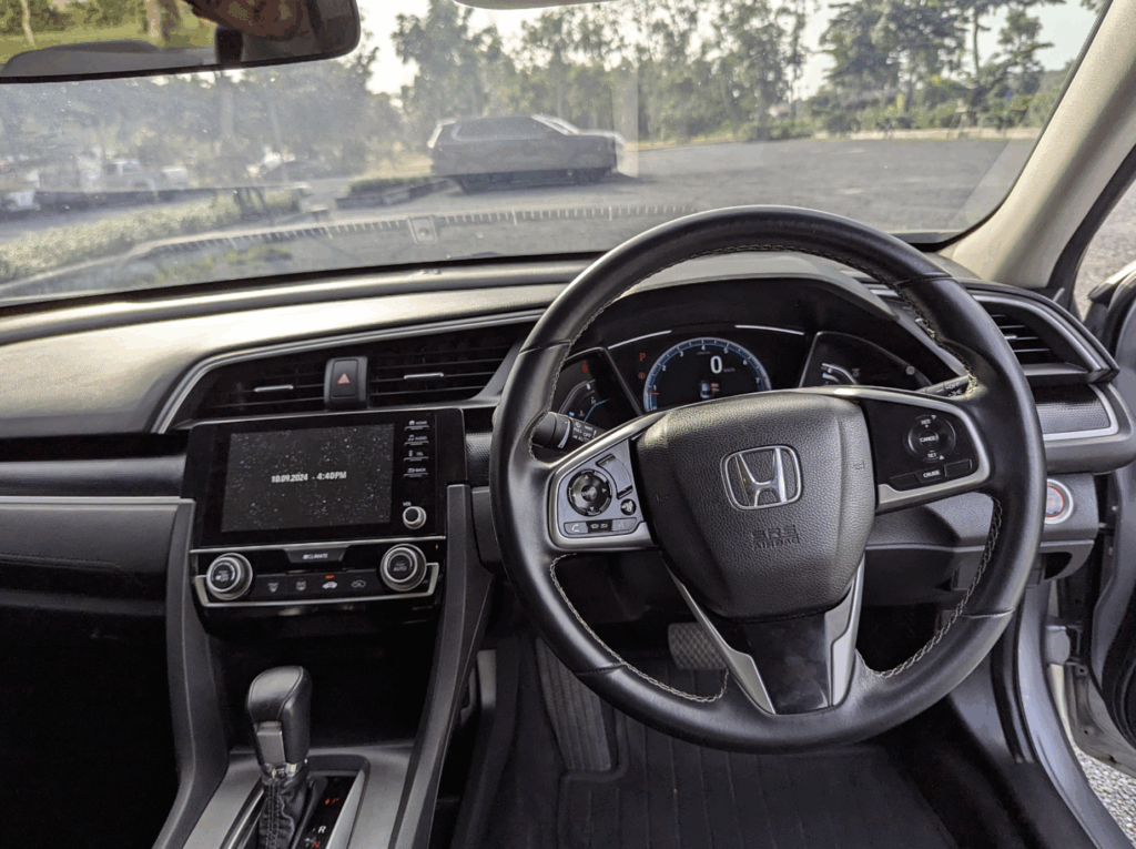Honda Civic Silver 2019 или аналог на Пхукете, Таиланд