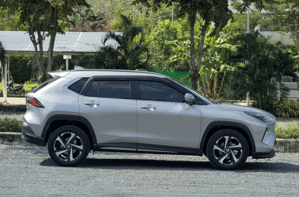 Toyota Yaris Cross Silver 2024 или аналог на Пхукете, Таиланд