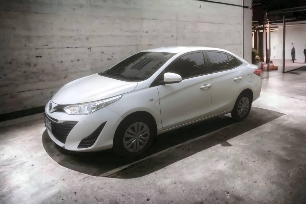 Toyota Yaris 1.2 Ativ 2018-2021 или аналог в Бангкоке, Таиланд