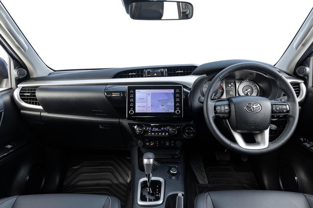 2024 Toyota Hilux 2.5L Turbo или аналог в Лангкави, Малайзия