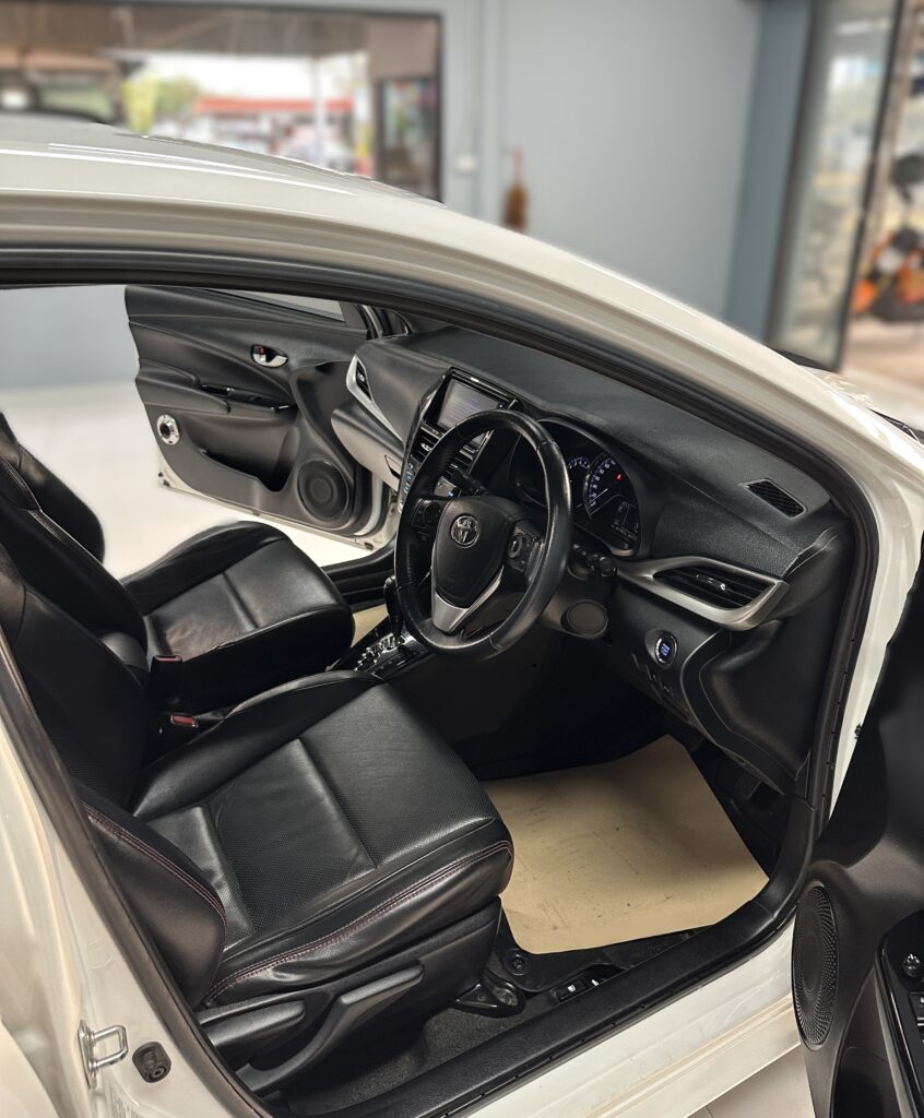 Toyota Yaris Ativ S+ White 2018-2021 или аналог в Паттайе, Таиланд