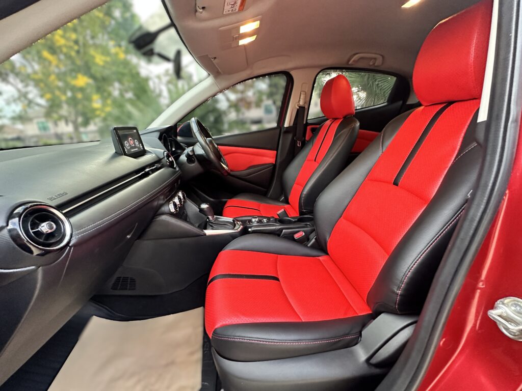 Mazda 2 Red 2018-2021 или аналог в Паттайе, Таиланд