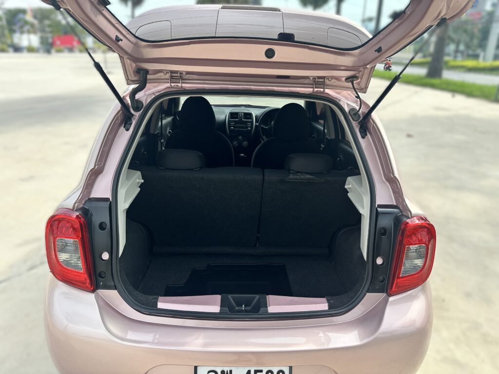 Nissan March Pink 2019-2020 или аналог в Паттайе, Таиланд