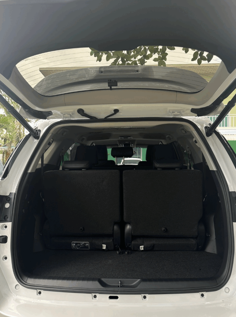 Toyota Fortuner 7 мест 2023-2024 или аналог на Пхукете, Таиланд