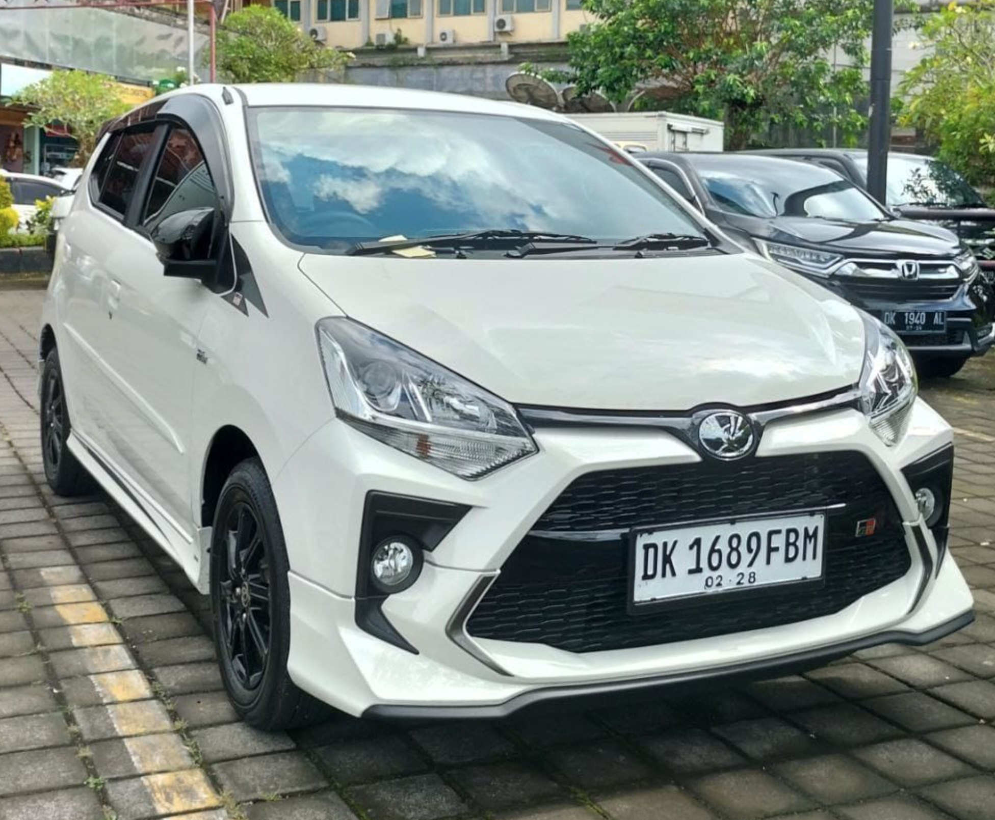 TOYOTA AGYA AT 1.2L, 2023-2024 или аналог в Денпасаре, Бали