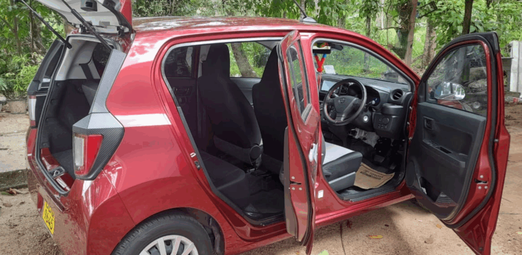 Toyota Pixis Semi hybrid 2025 или аналог в Шри-Ланке, Коломбо