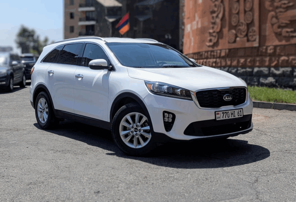 Kia Sorento 7 мест 2018-2020 или аналог в Ереване, Армения