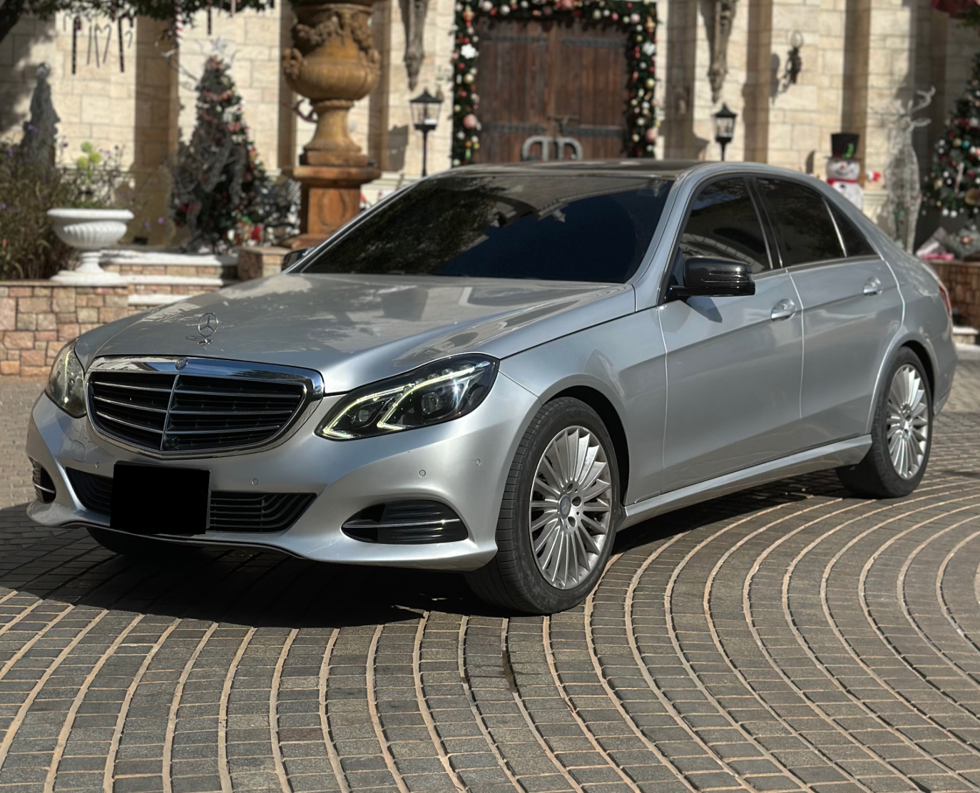 Mercedes E300 Hybrid 2015 или аналог в Паттай, Таиланд