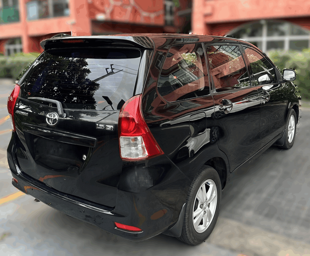 Toyota Avanza 7 мест 2014-2016 или аналог в Паттайе, Таиланд