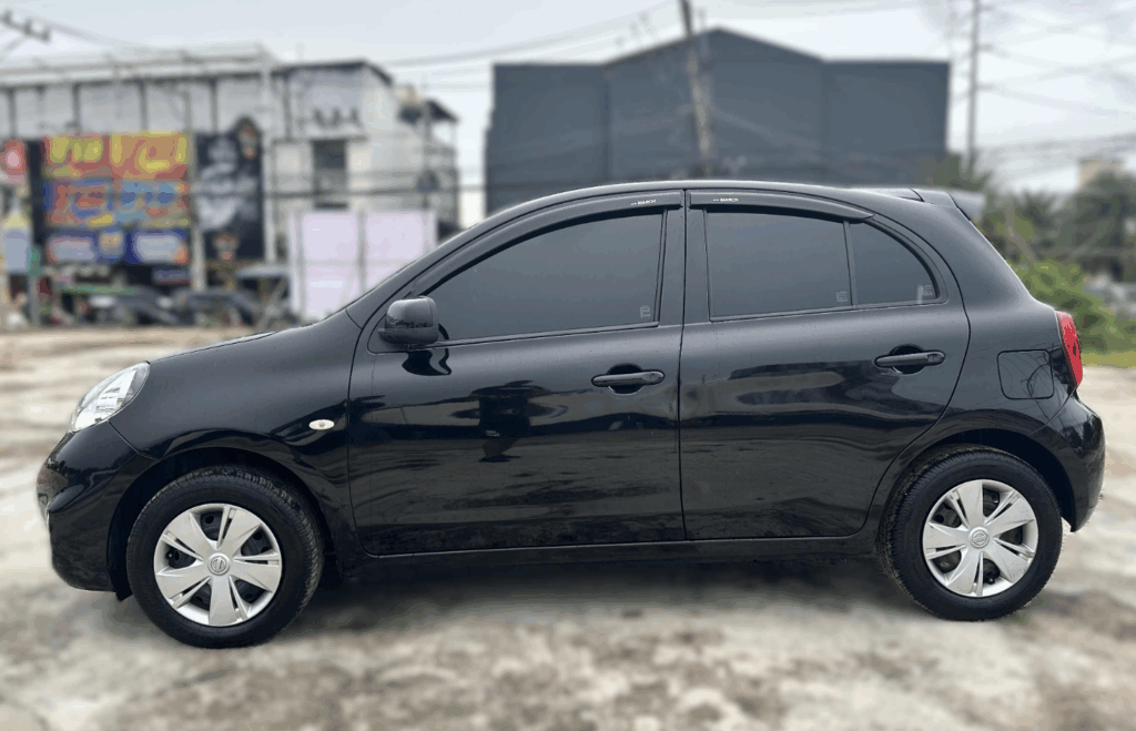 Nissan March Black 2019-2020 или аналог в Паттайе, Таиланд