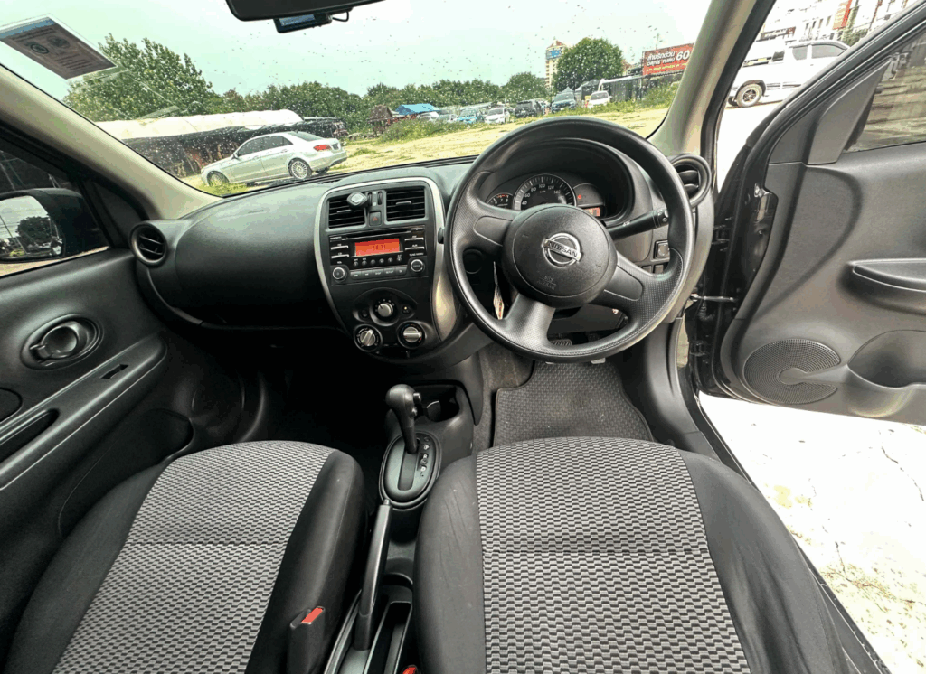 Nissan March Black 2019-2020 или аналог в Паттайе, Таиланд