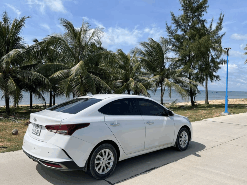 Hyundai Accent 2022-2024 или аналог в Фукуоке, Вьетнам