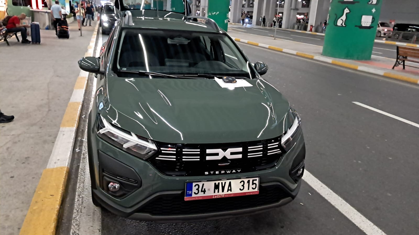 Dacia Sandero 2024-2025 или аналог в Стамбуле и Анталии, Турция