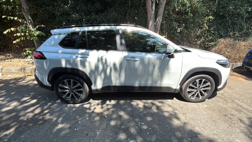 Toyota Corolla Cross 2024-2025 или аналог в Стамбуле и Анталии, Турция