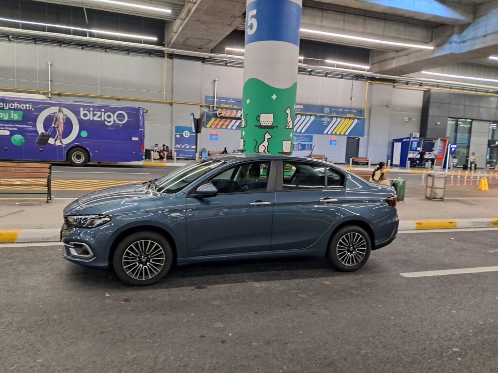 Fiat Egea 2025 или аналог в Стамбуле и Анталии, Турция