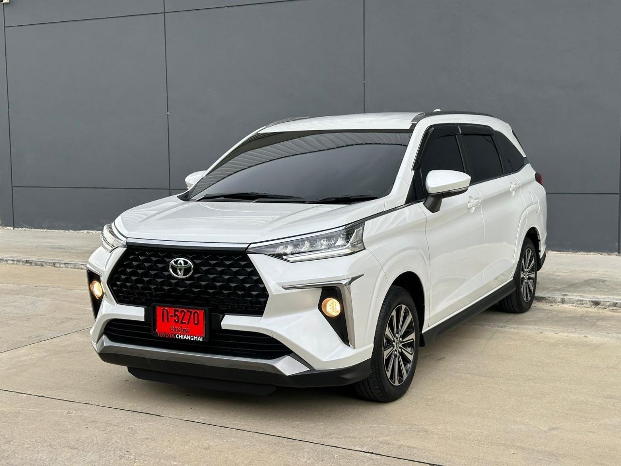 Toyota Veloz 7 мест 2023-2025 или аналог в Бангкоке, Таиланд