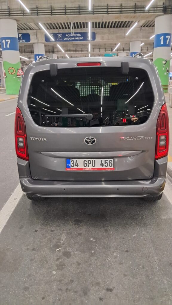 Toyota Proace City 2024-2025 или аналог в Стамбуле и Анталии, Турция