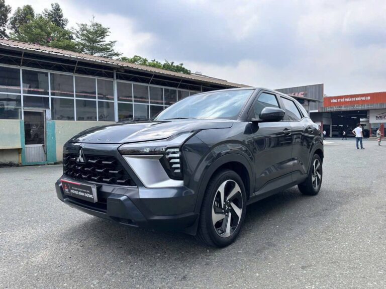 Mitsubishi X-Force Gray 2023-2025 или аналог в Нячанге, Вьетнам