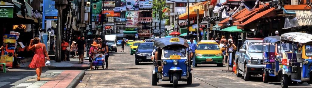 АРЕНДА АВТО В БАНГКОКЕ