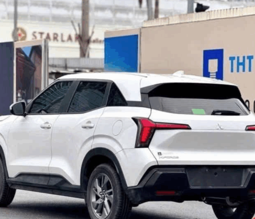 Mitsubishi X-Force White 2023-2025 или аналог в Нячанге, Вьетнам