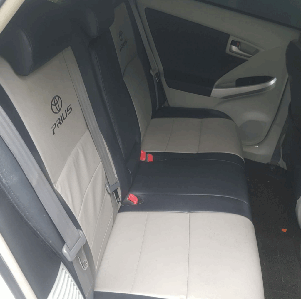 Toyota Prius 2010-2016 или аналог в Мириссе, Шри-Ланка