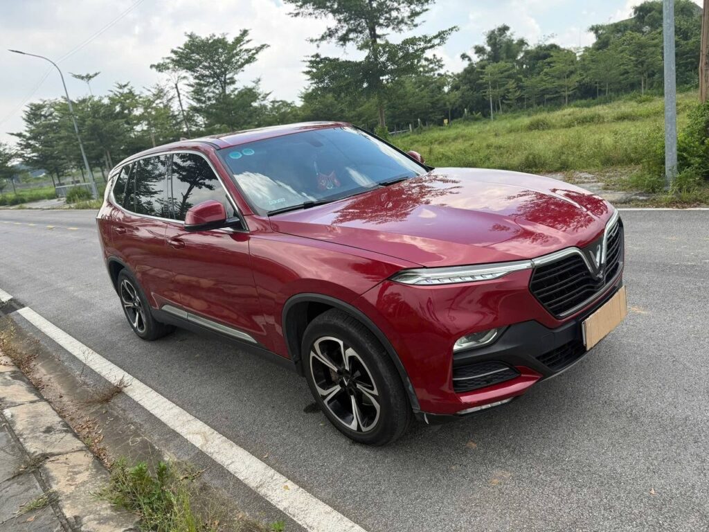 VinFast LUX SA2.0 turbo 2020-2022 или аналог в Нячанге, Вьетнам