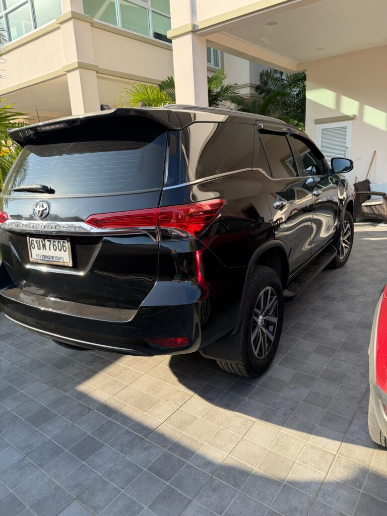 Toyota Fortuner 2019-2021 или аналог в Паттайе, Таиланд