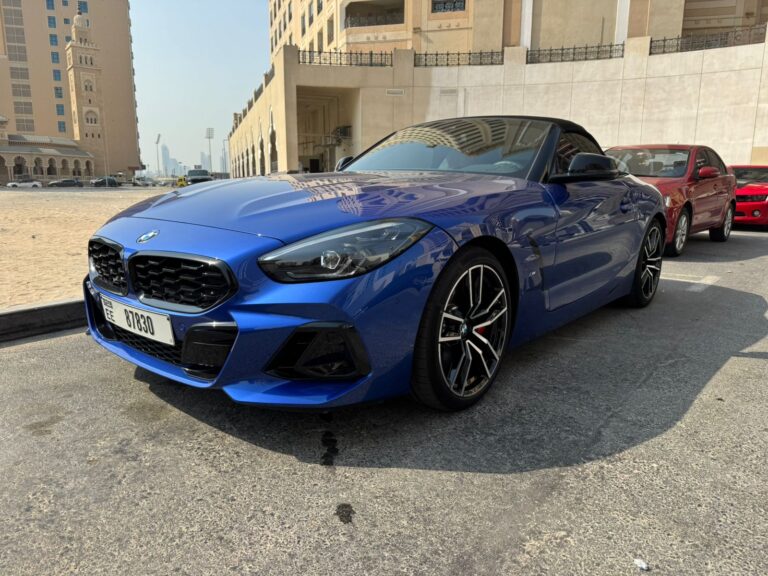 BMW Z4 30i 2026 blue или аналог в Дубаи, ОАЭ