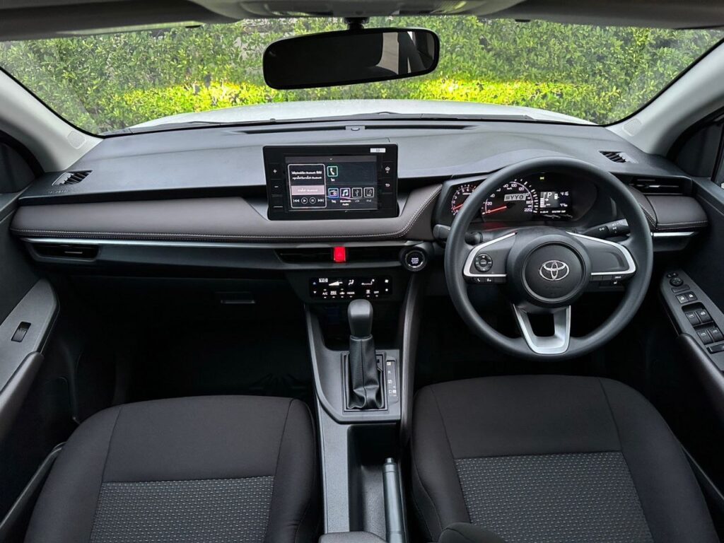 Toyota Yaris Ativ New 2022-2024 или аналог в Бангкоке, Таиланд