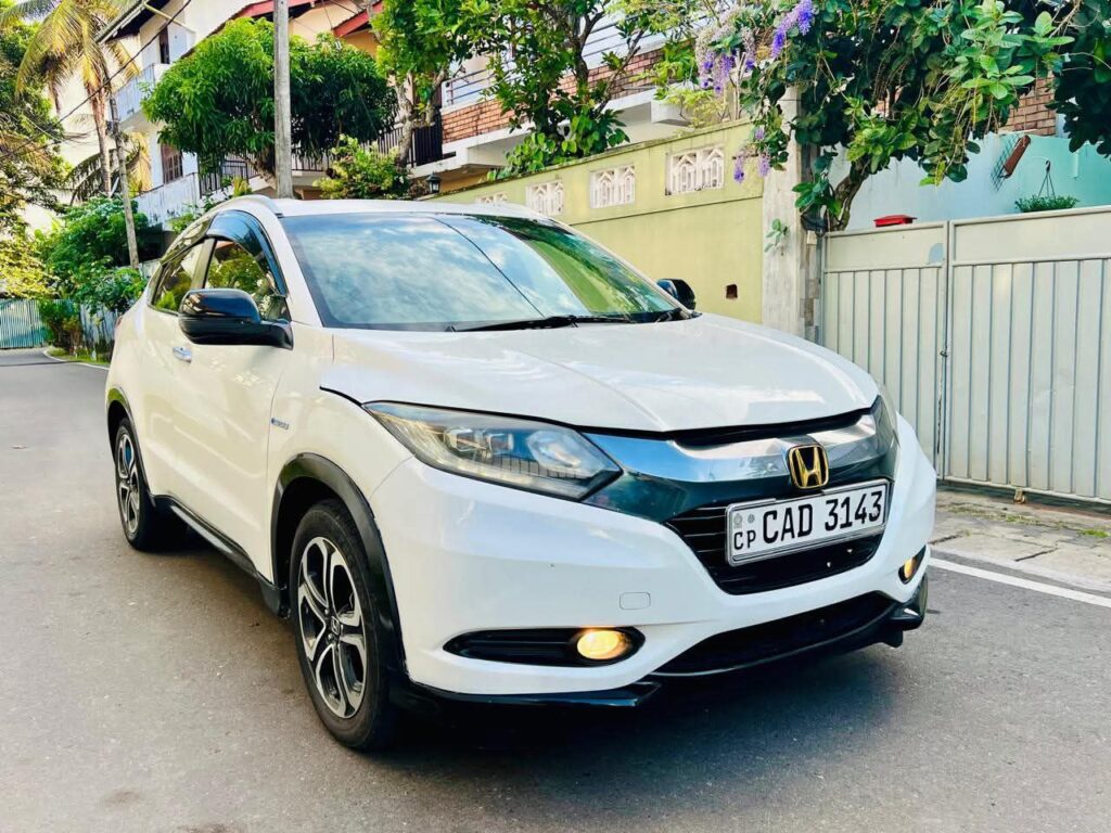 Honda Vezel гибрид 2016-2018 или аналог в Коломбо, Шри-Ланка