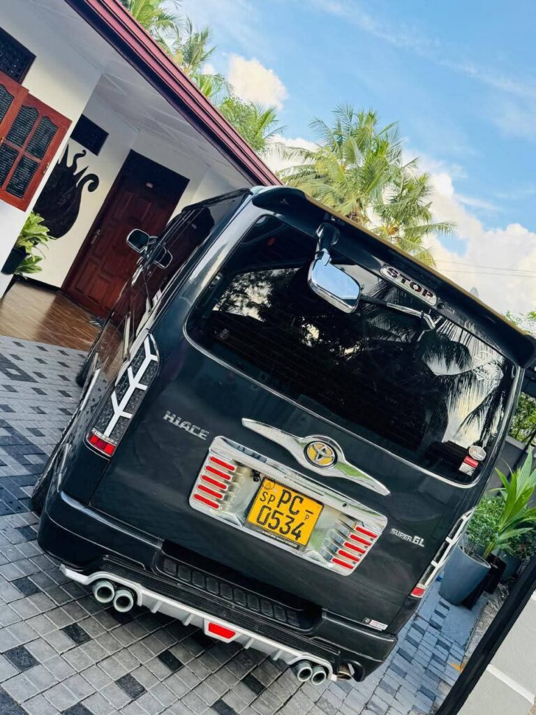 Toyota Hiace KDH 2017-2020 или аналог в Коломбо, Шри-Ланка