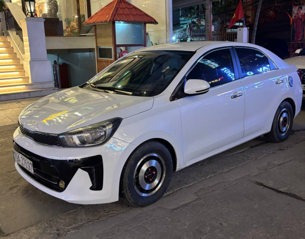 Kia soluto автомат 2022-2024 или аналог в Нячанге, Вьетнам