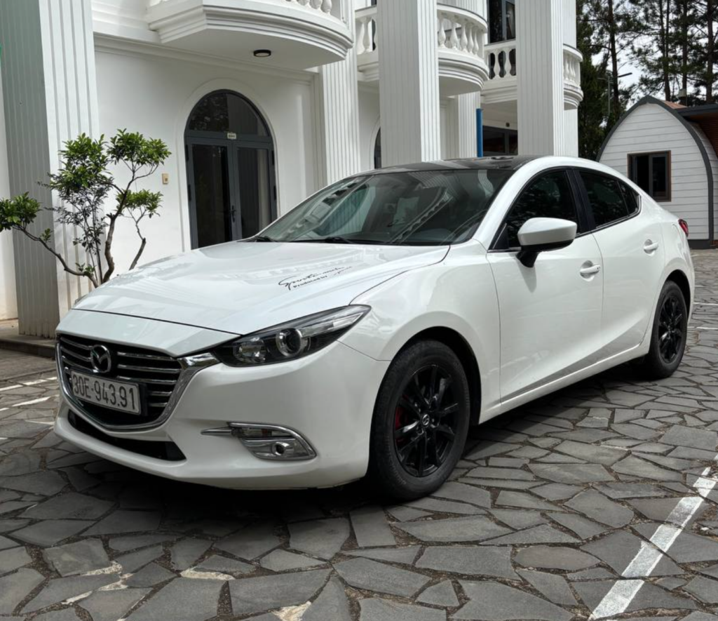 Mazda3 2017-2019 или аналог в Нячанге, Вьетнам