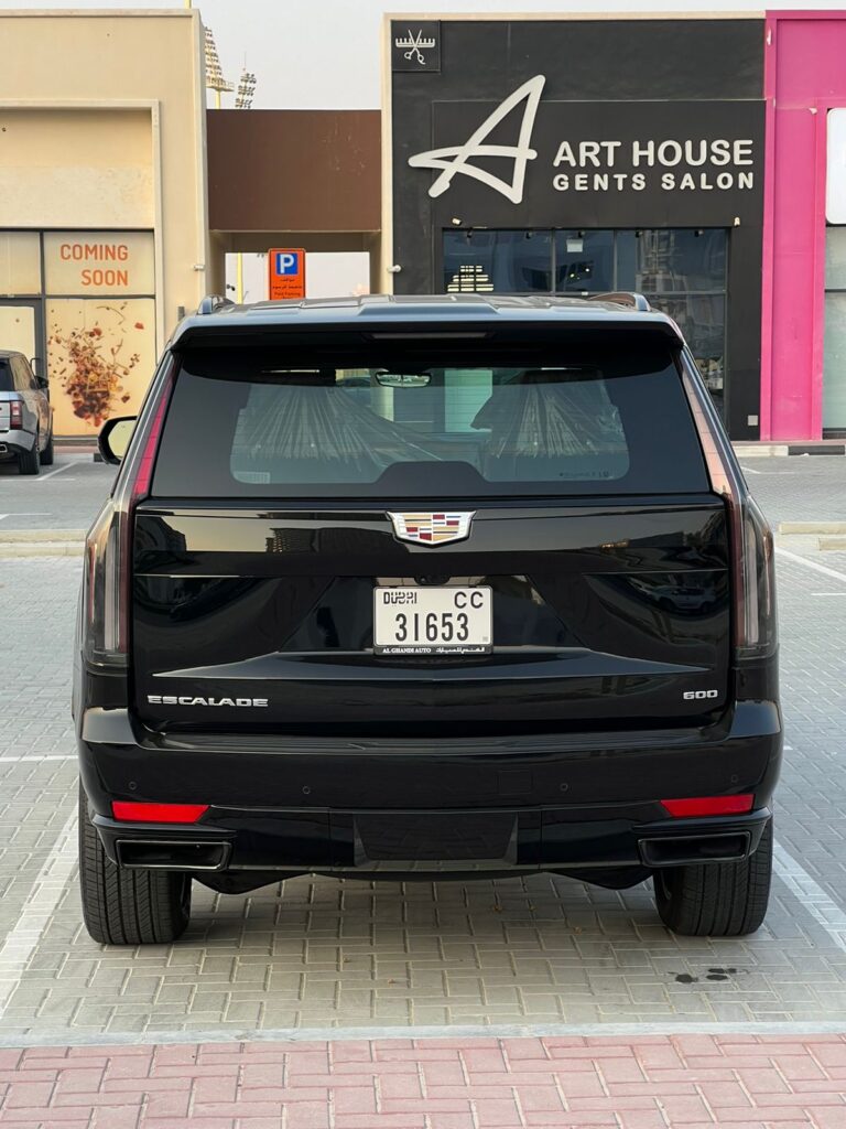 CADILLAC ESCALADE 2024 или аналог в Дубаи, ОАЭ
