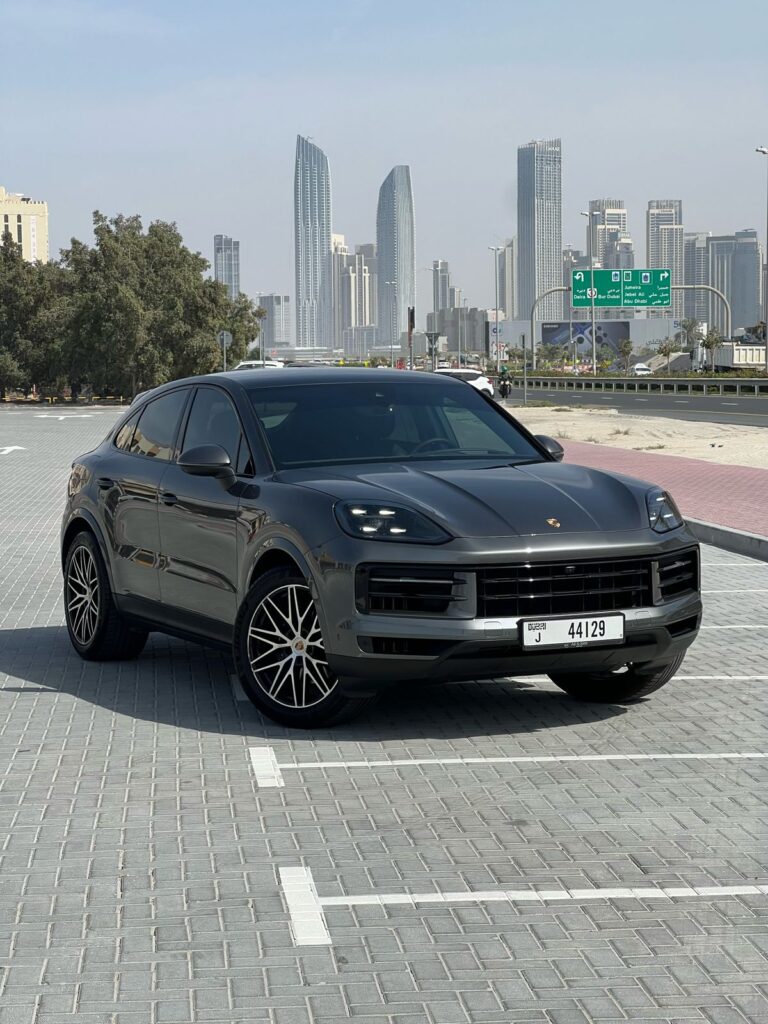 Porsche Cayenne 2025  или аналог в Дубаи, ОАЭ