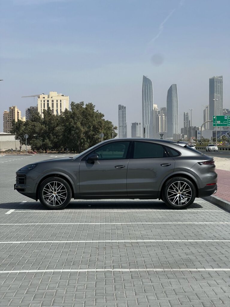 Porsche Cayenne 2025  или аналог в Дубаи, ОАЭ