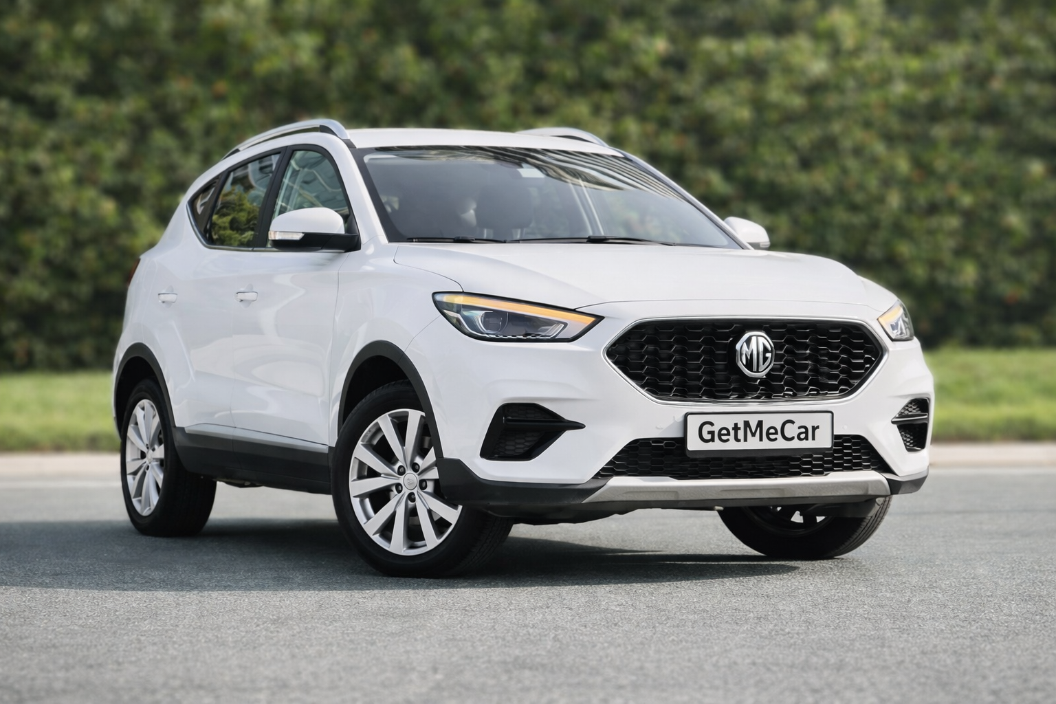 MG ZS автомат 2022-2024 или аналог в Дубаи, ОАЭ