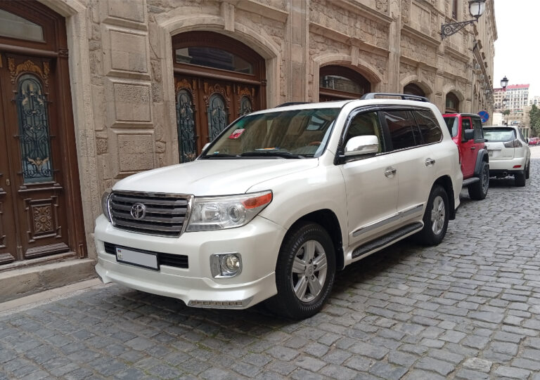 Toyota Land Cruiser 2012-2016 или аналог в Баку, Азербайджан