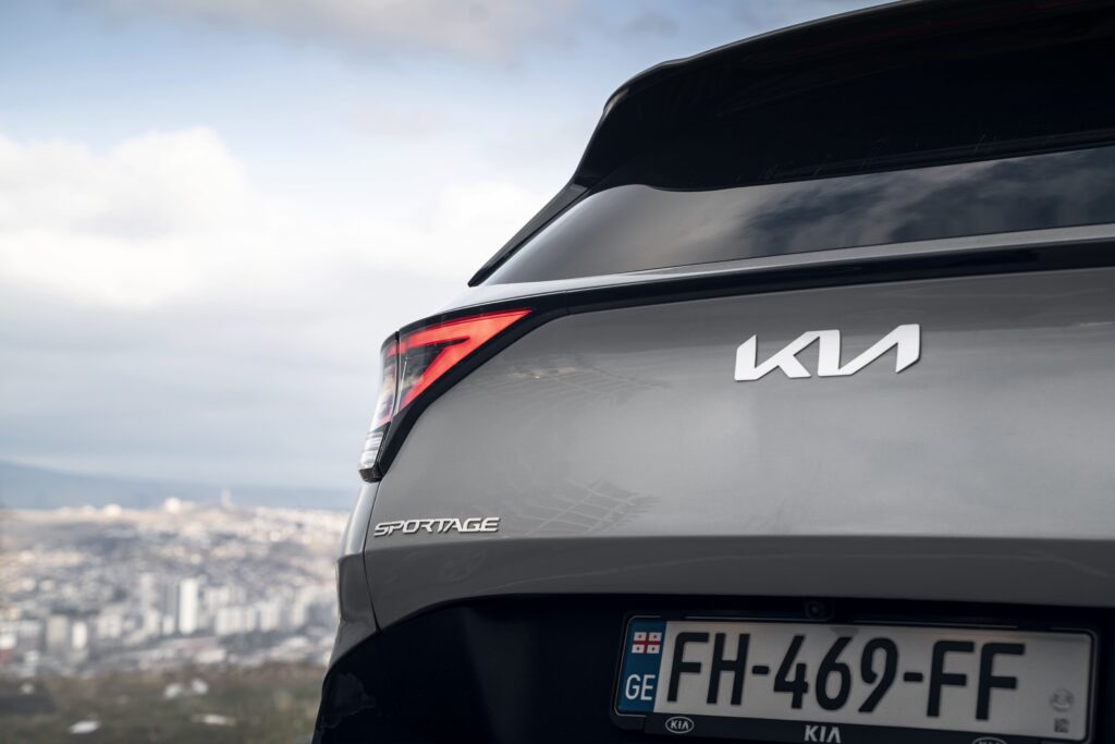 KIA SPORTAGE 2023-2025 или аналог в Тбилиси, Грузия