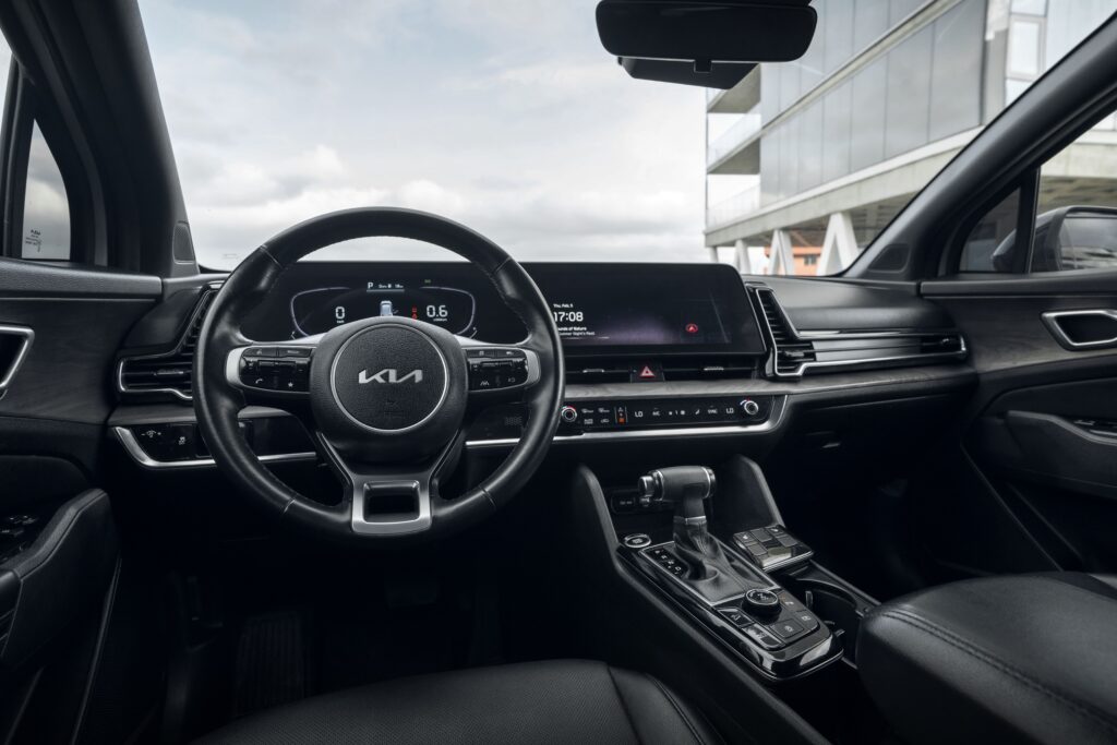 KIA SPORTAGE 2023-2025 или аналог в Тбилиси, Грузия