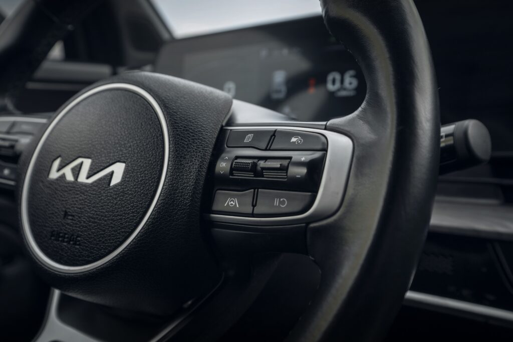 KIA SPORTAGE 2023-2025 или аналог в Тбилиси, Грузия