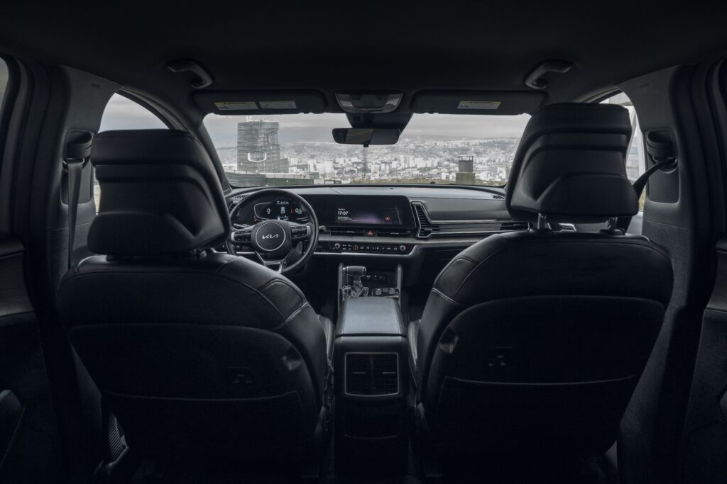 KIA SPORTAGE 2023-2025 или аналог в Тбилиси, Грузия