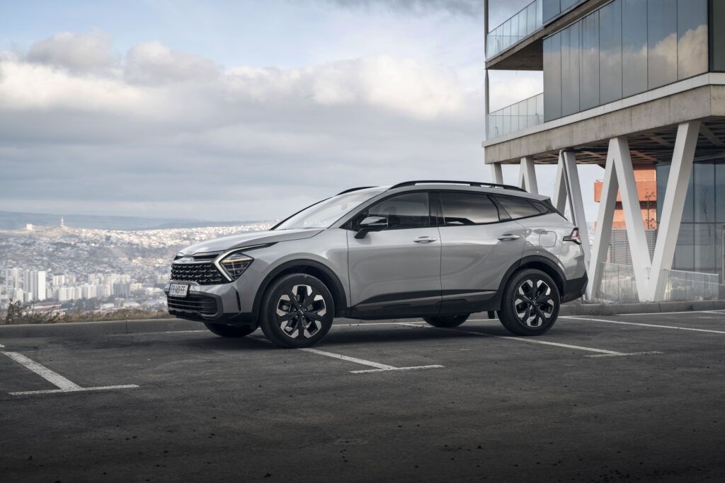 KIA SPORTAGE 2023-2025 или аналог в Тбилиси, Грузия